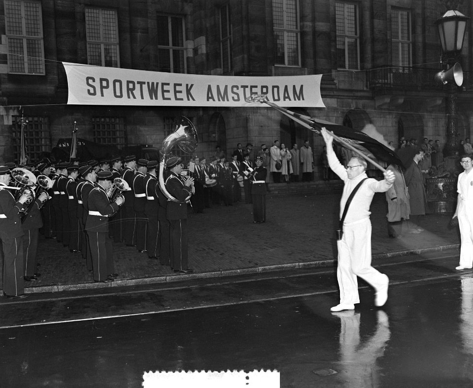 Opening Sportweek Dam Amsterdam Judodemonstratie, Bestanddeelnr 906-5479