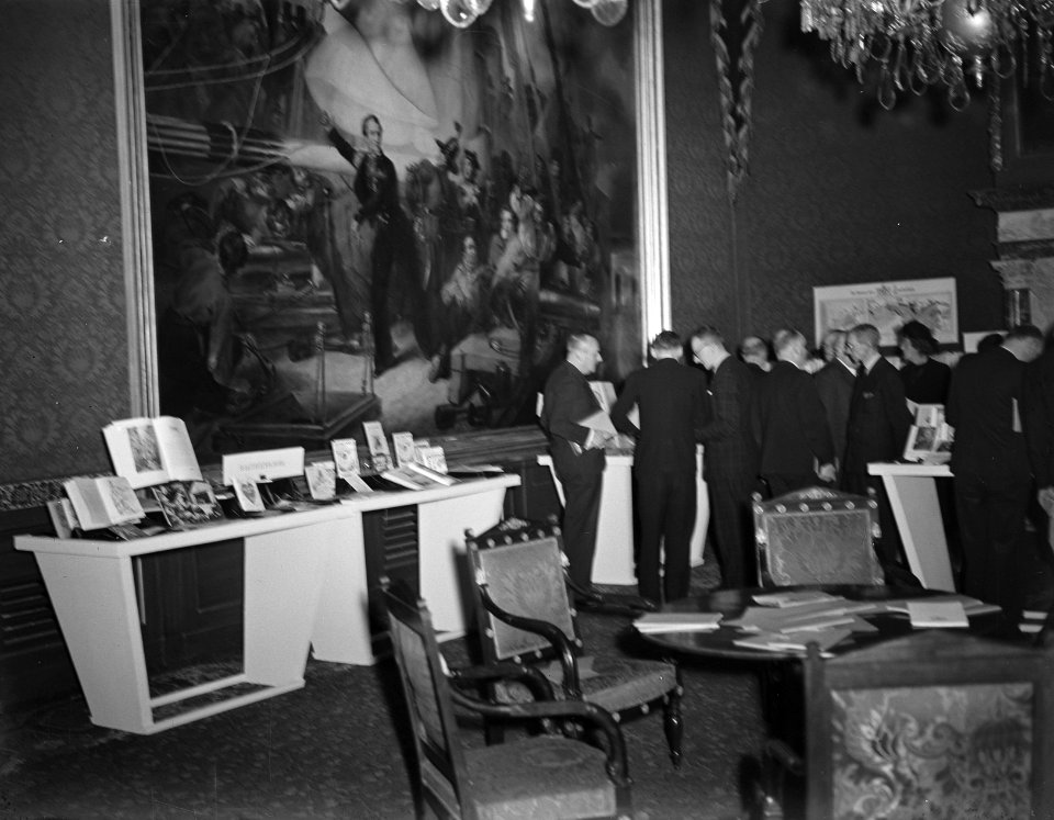 Opening tentoonstelling in het Paleis op de Dam Literatuur over Amsterdam, Bestanddeelnr 902-5562