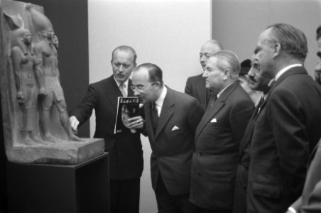Opening tentoonstelling 5000 jaar kunst uit Egypte prof. dr. A. Klasens , mini, Bestanddeelnr 911-6738