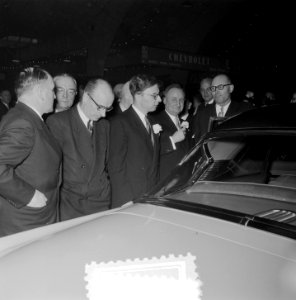 Opening van de RAI-autotentoonstelling door de minister van Economische Zaken, p, Bestanddeelnr 906-3157