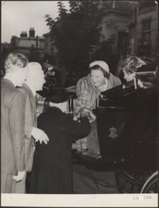 Opening van de Staten-Generaal. Rijtoer door Den Haag van de koninklijke familie, Bestanddeelnr 019-1259