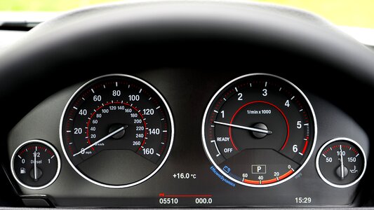Dashboard speedometer tachometer
