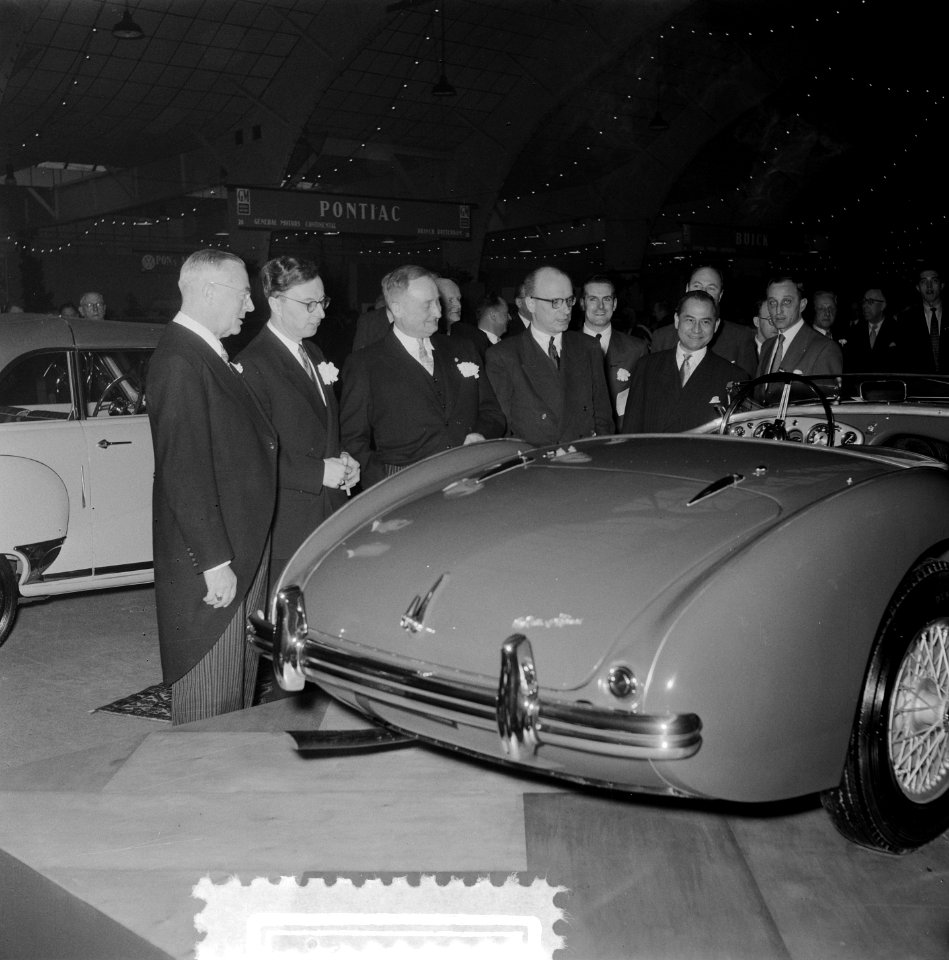Opening van de RAI-autotentoonstelling door de minister van Economische Zaken, p, Bestanddeelnr 906-3156