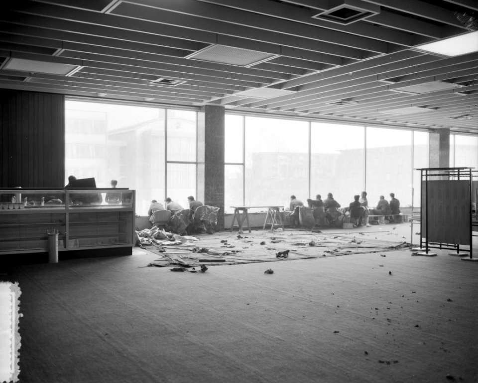 Opening van de huishoudbeurs in het RAI-gebouw, Bestanddeelnr 908-4224