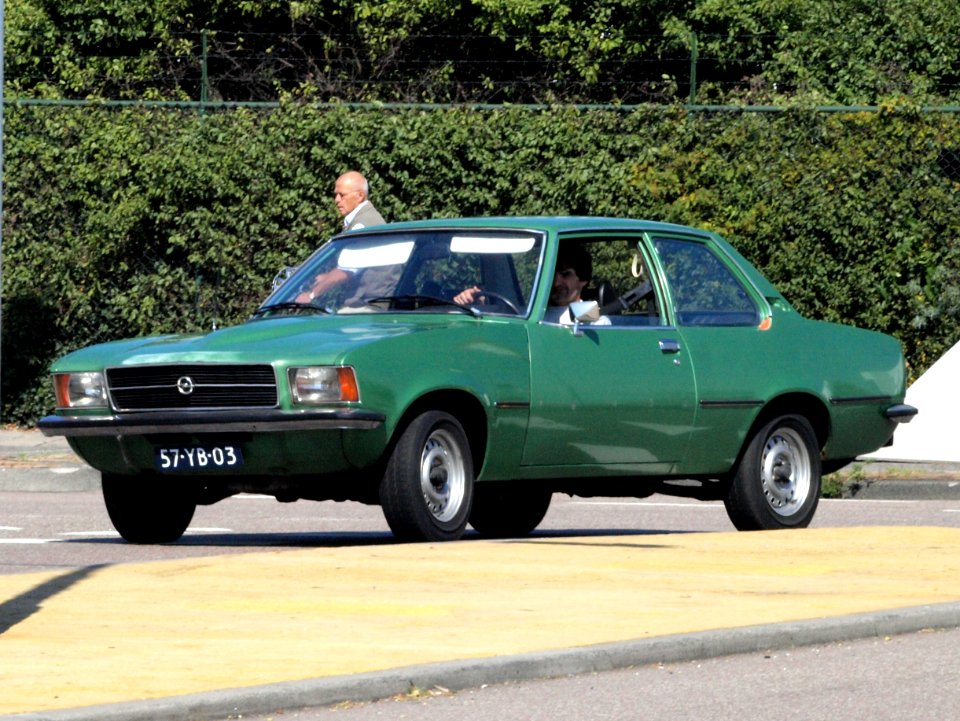 Opel Rekord D 57-YB-03 pic1