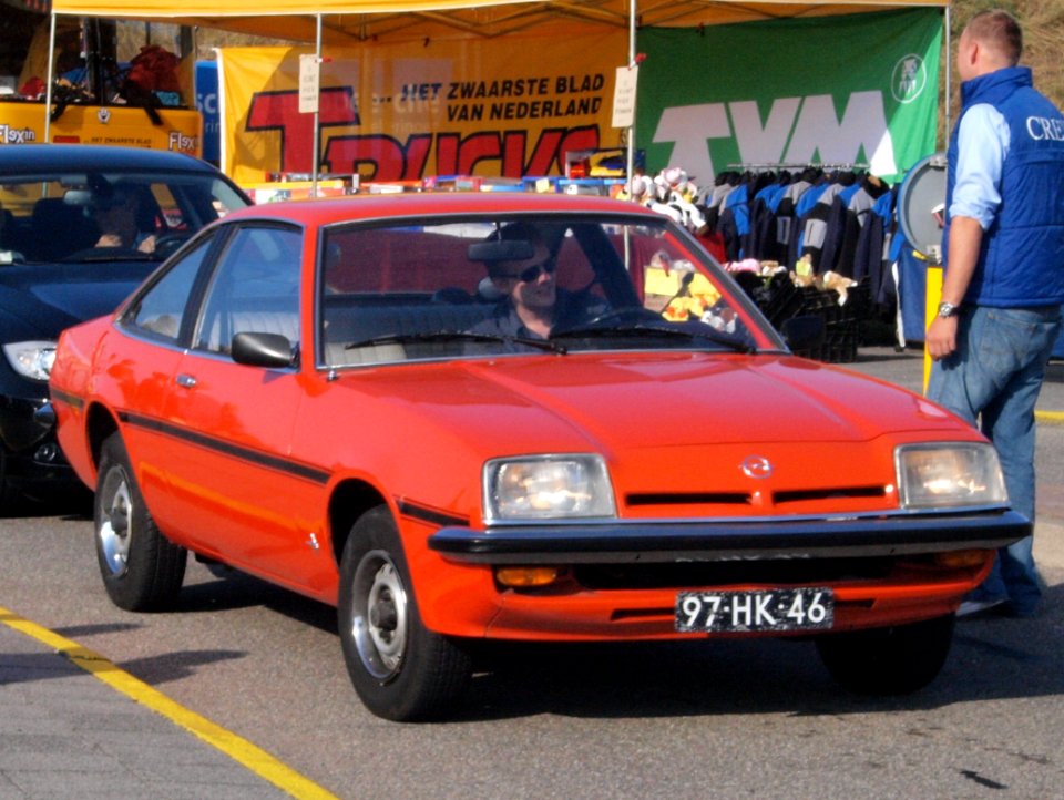 Opel MANTA 16 N dutch licence registration 97-HK-46 pic1
