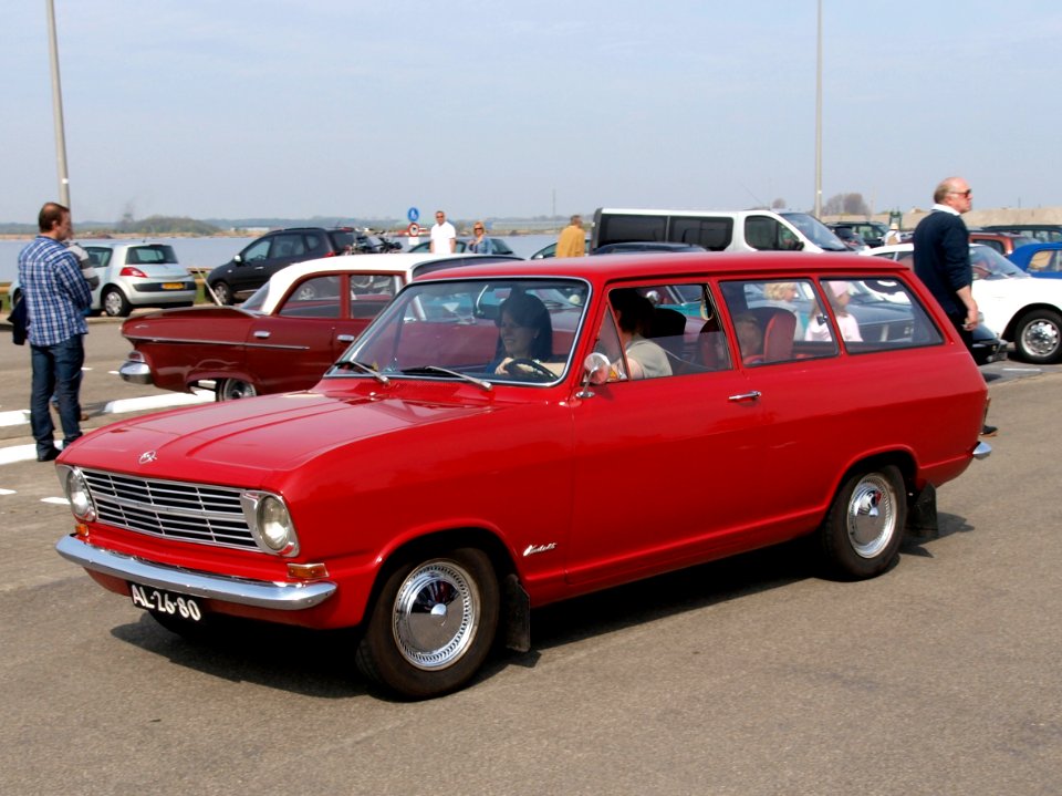 Opel Kadett Caravan (1967), Dutch licence registration AL-26-80 pic2