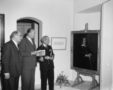 Opening tentoonstelling door vice admiraal H H U Propper tgv het sneuvelen, Bestanddeelnr 910-0384