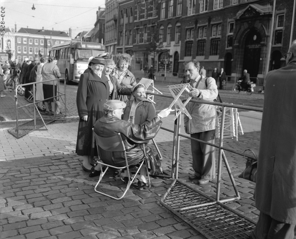 Opening Staten Generaal (belangstellenden), Bestanddeelnr 909-8523