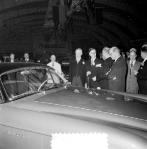 Opening van de RAI-autotentoonstelling door de minister van Economische Zaken, p, Bestanddeelnr 906-3159