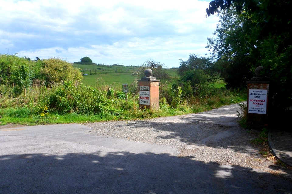 Open Land at The Vale, Ovingdean (August 2014) (1)