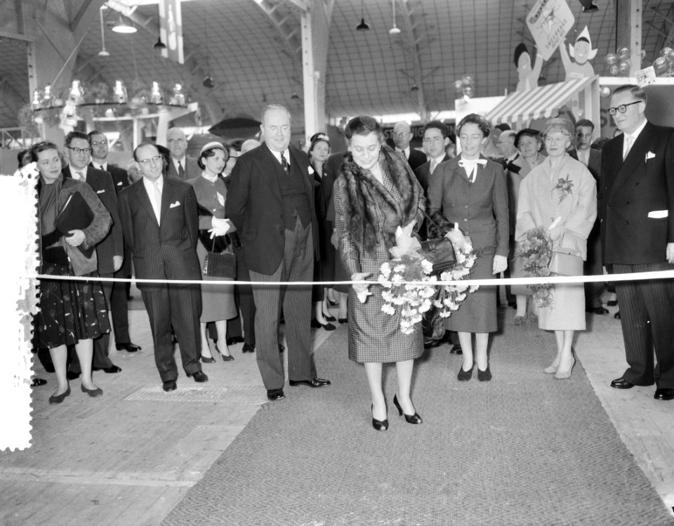 Opening van de huishoudbeurs in het RAI-gebouw, Bestanddeelnr 908-4223