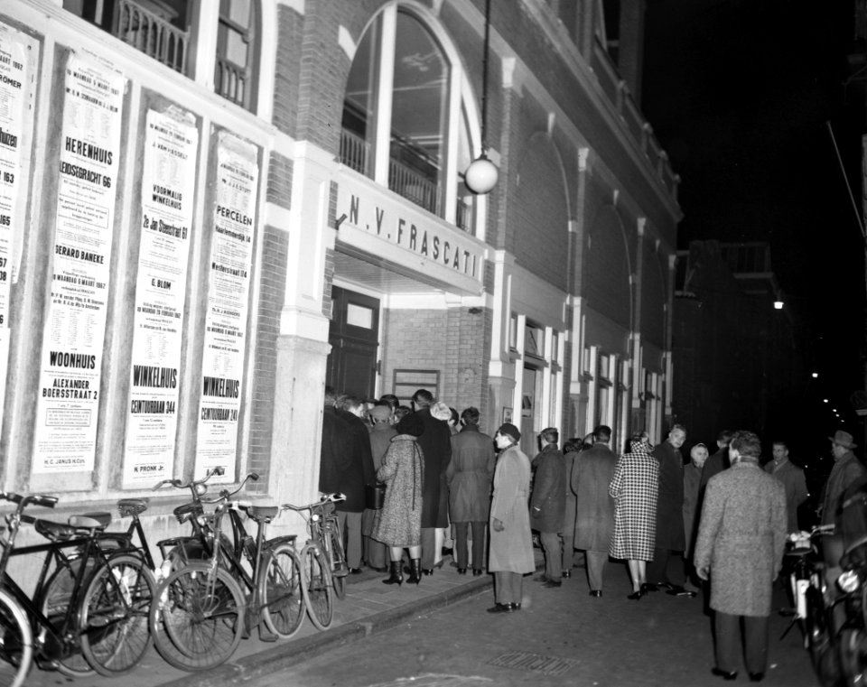 Openbare bijeenkomst van sekte in Frascati te Amsterdam, Bestanddeelnr 913-5706
