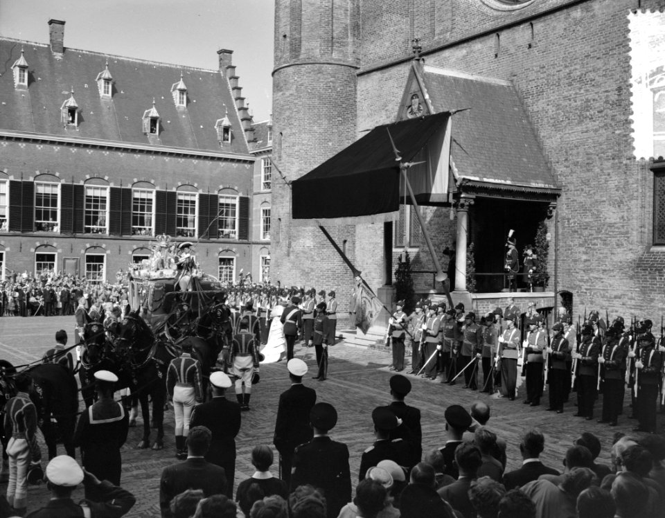 Opening Staten Generaal , aankomst Ridderzaal, Bestanddeelnr 907-3359