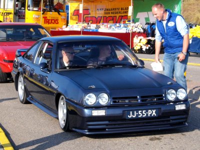 Opel MANTA dutch licence registration JJ-55-PX