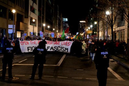 Open the borders demonstration Berlin 2020-03-03 56
