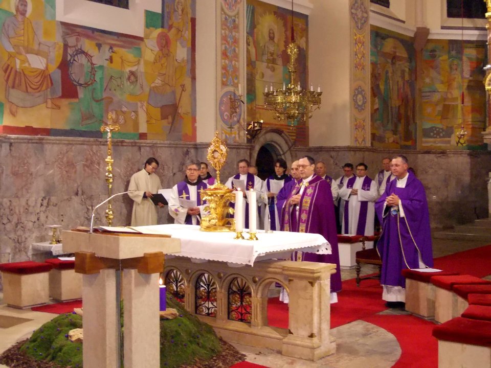 Opening of the Holy Doors of Maribor Cathedral and Basilica, December 13, 2015 13