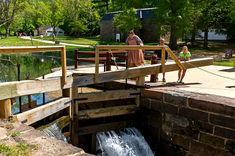 Opening Paddle Valves on Lock Gate on C and O Canal 0