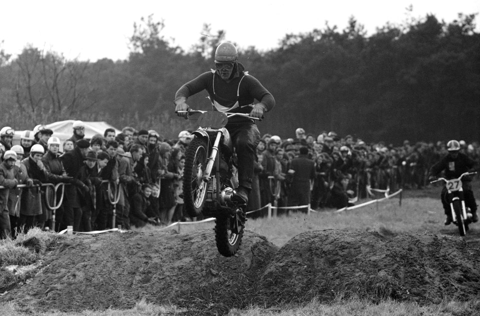 Opening Motorcross-seizoen en landenwedstrijd Nederland tegen Belgie, Rob Sellin, Bestanddeelnr 913-5620