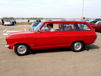 Opel Kadett Caravan (1967), Dutch licence registration AL-26-80 pic4