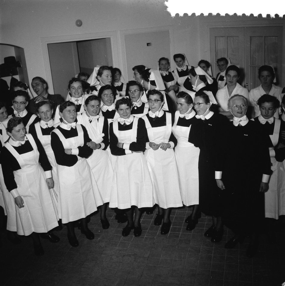 Opening Nederlands Hervormde Diakonessenziekenhuis Meppel, Bestanddeelnr 908-1358