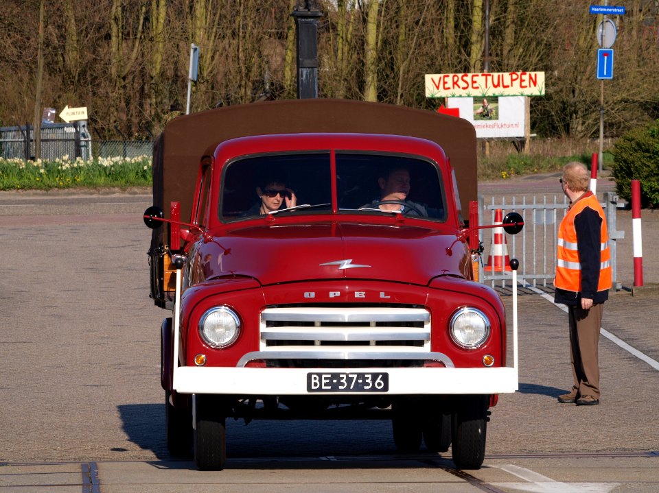 Opel Bliz (1956), Dutch licence registration BE-37-36, pic2