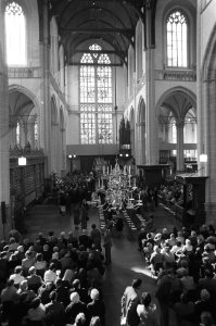 Opening Nieuwe Kerk in Amsterdam in aanwezigheid van de Koninklijke familie ove, Bestanddeelnr 930-7771