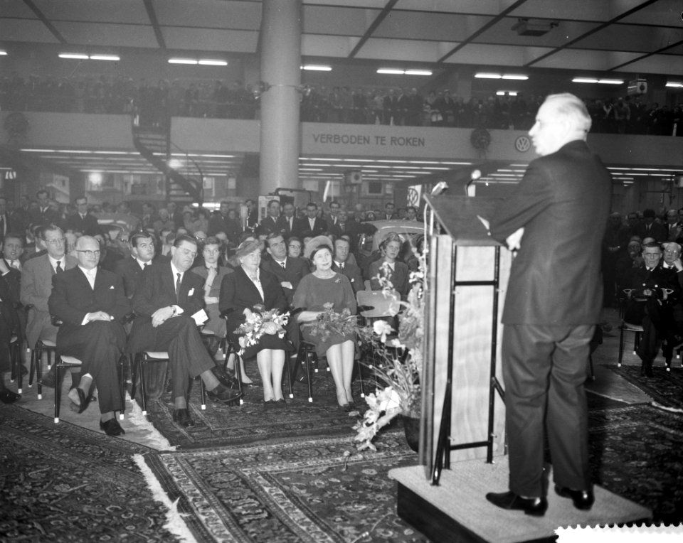 Opening nieuwe gebouw van Autopon aan de Overtoom, Bestanddeelnr 912-0474