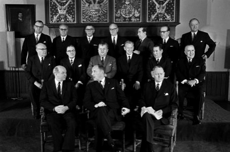 Opening NATO conferentie Den Haag deelnemers Dean Rusk, Luns, Stikker, Spaak , M, Bestanddeelnr 916-4257