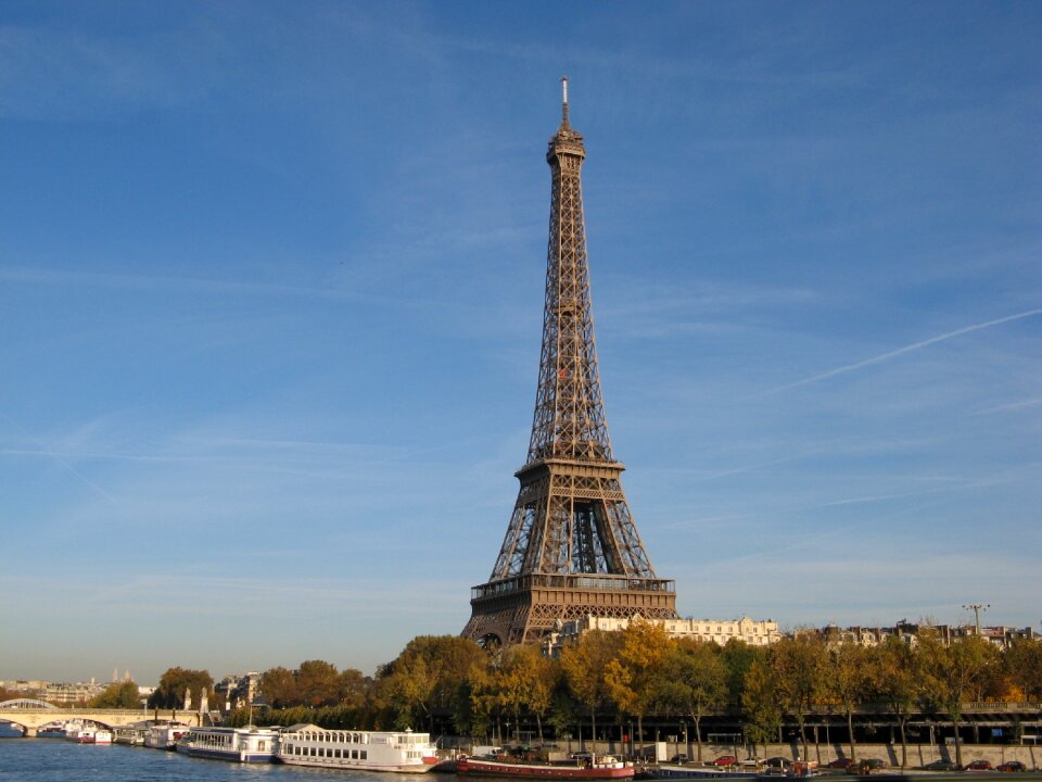 Monument paris france