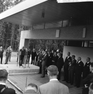 Opening KNVB-sportcentrum te Zeist door prins Bernhard, Bestanddeelnr 918-1907