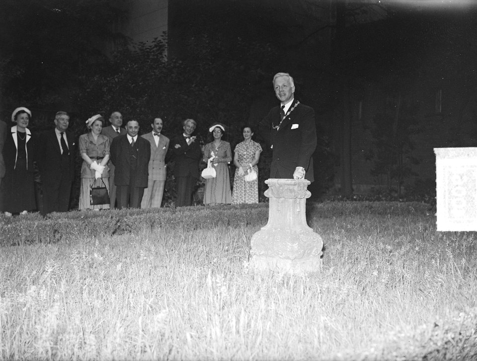 Opening tentoonstelling museum Holthuijsen te Amsterdam, Bestanddeelnr 904-0066