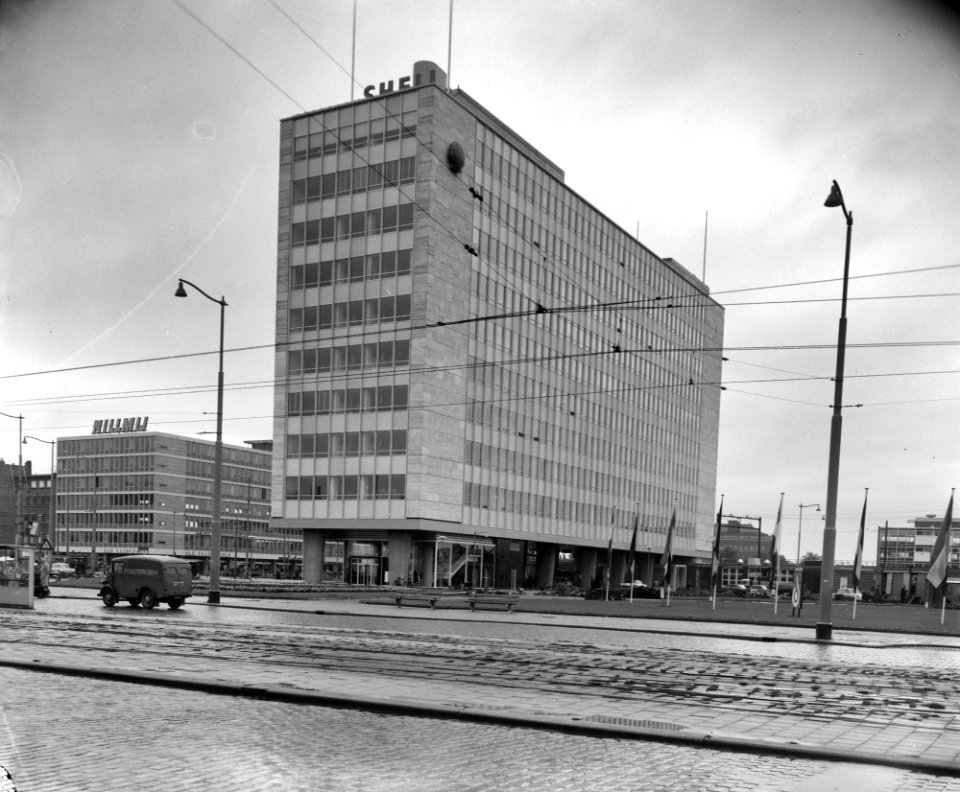Opening nieuw hoofdkantoor van de Shell op het Hofplein te Rotterdam, Bestanddeelnr 911-4976