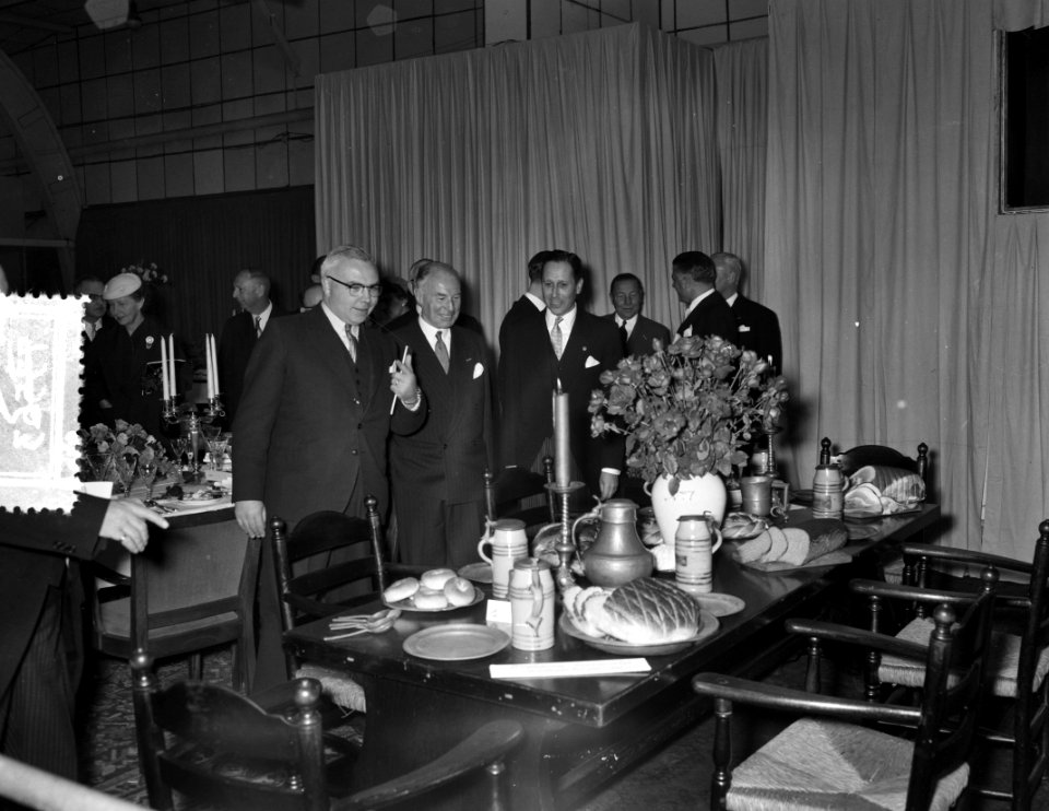 Opening Horecaftentoonstelling Amsterdam door Staatssecretaris van Economische Z, Bestanddeelnr 907-3563