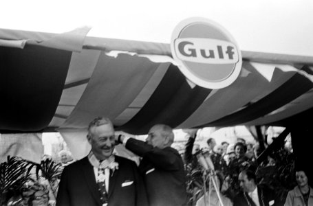 Opening Gulf olie Raffinaderij in Europoort, Bestanddeelnr 918-2266