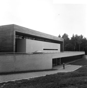 Opening KNVB-sportcentrum te Zeist door prins Bernhard, Bestanddeelnr 918-1911
