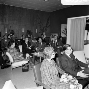 Opdracht Vaz Dias , overdracht operatiekamer in Nijmegen, Bestanddeelnr 926-3521