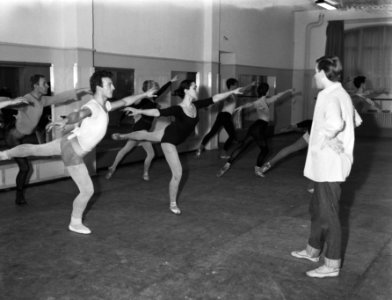 Opdrachten Nederlandse Opera ballet te Amsterdam, Bestanddeelnr 910-0027