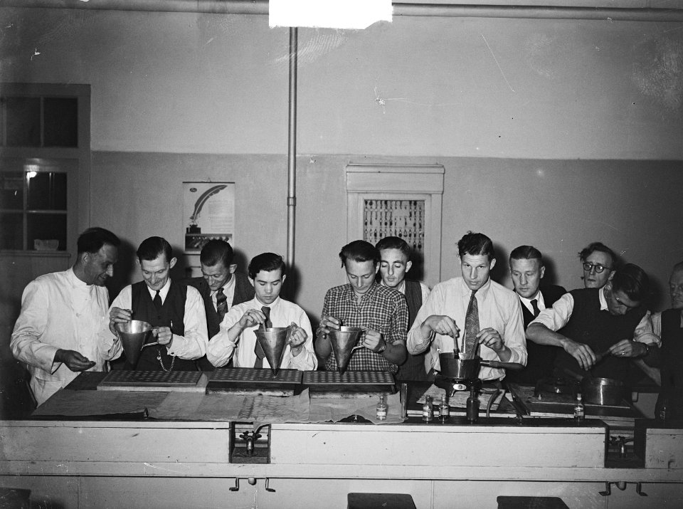 Opdracht Vakgroep eerste HBS , Keizersgracht 177, Bestanddeelnr 903-4353