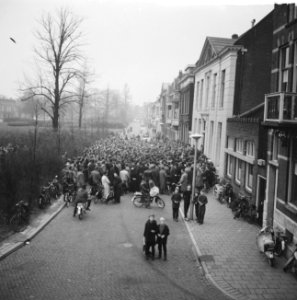 Opdracht Vrije Volk staking bij Wilton Fijenoord, Bestanddeelnr 911-8595