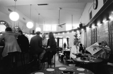 Opdracht Vrije Volk Oblomov in Reguliersdwarsstraat, Bestanddeelnr 933-9652