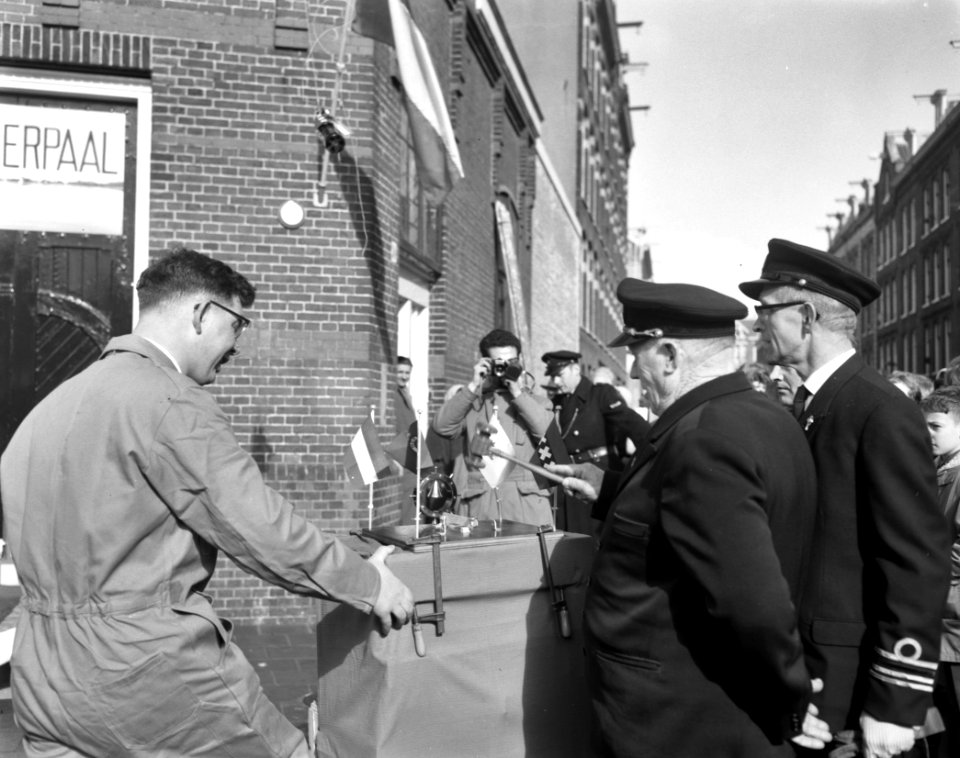 Opdracht Trouw opening Meerpaal, Bestanddeelnr 913-6621