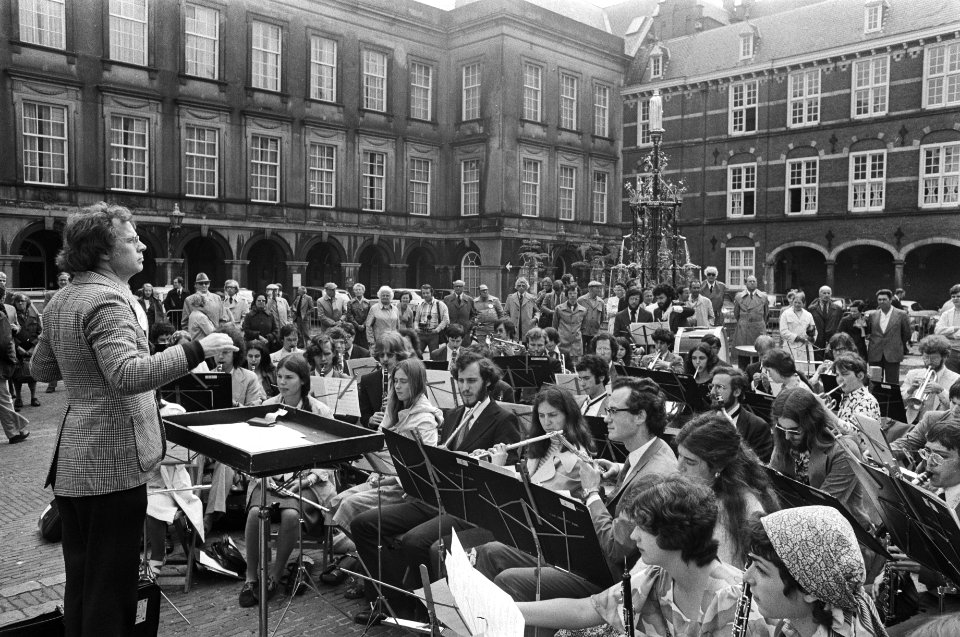 Opening Holland Festival , optreden amerikaanse Yale University Band op Binne, Bestanddeelnr 928-6163