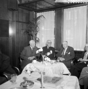 Opdrachten Senioren Convent in het Americain Hotel, Bestanddeelnr 909-6348