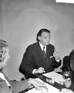 Opdrachten Revue der Reclame, Bestanddeelnr 911-1958