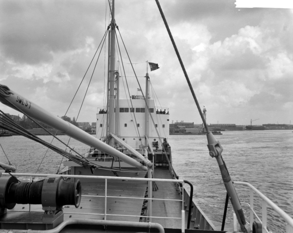 Opdracht Zaanlandse Scheepsbouw Maatschappij, proefvaart Lis Frelssen (reportage, Bestanddeelnr 913-9328