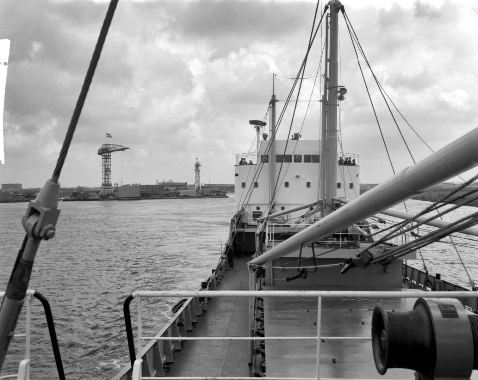 Opdracht Zaanlandse Scheepsbouw Maatschappij, proefvaart Lis Frelssen (reportage, Bestanddeelnr 913-9321