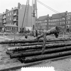 Opdrachten Heiwerk eerste paal Minervaplein, Bestanddeelnr 907-4856