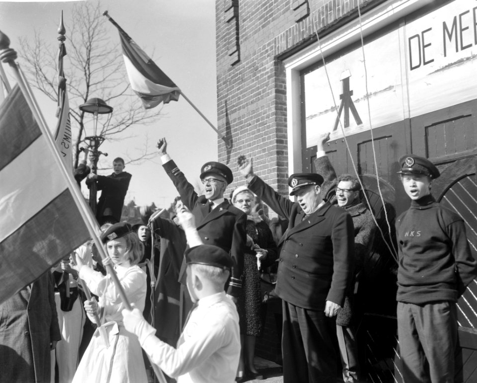 Opdracht Trouw opening Meerpaal, Bestanddeelnr 913-6620