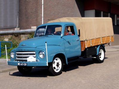 Opel 1.75T-330-52 (1952) licence BE-63-20 pic1